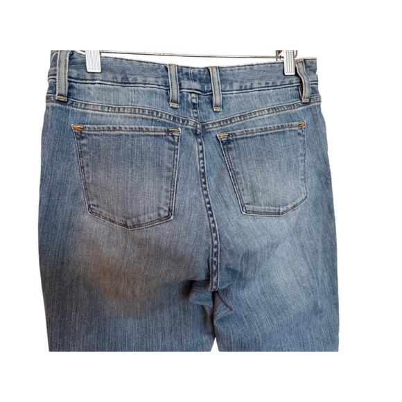 L.L. Bean Favorite Fit Straight Leg Jeans Women’s Size 4 Reg Blue Denim 292220 - Picture 4 of 6